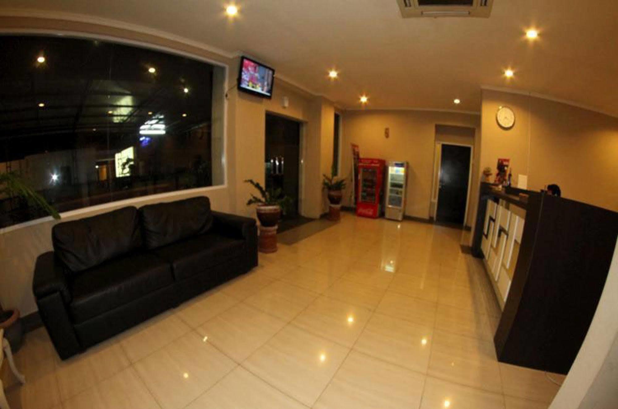 Saimai Residence Kuta Lombok Exterior foto