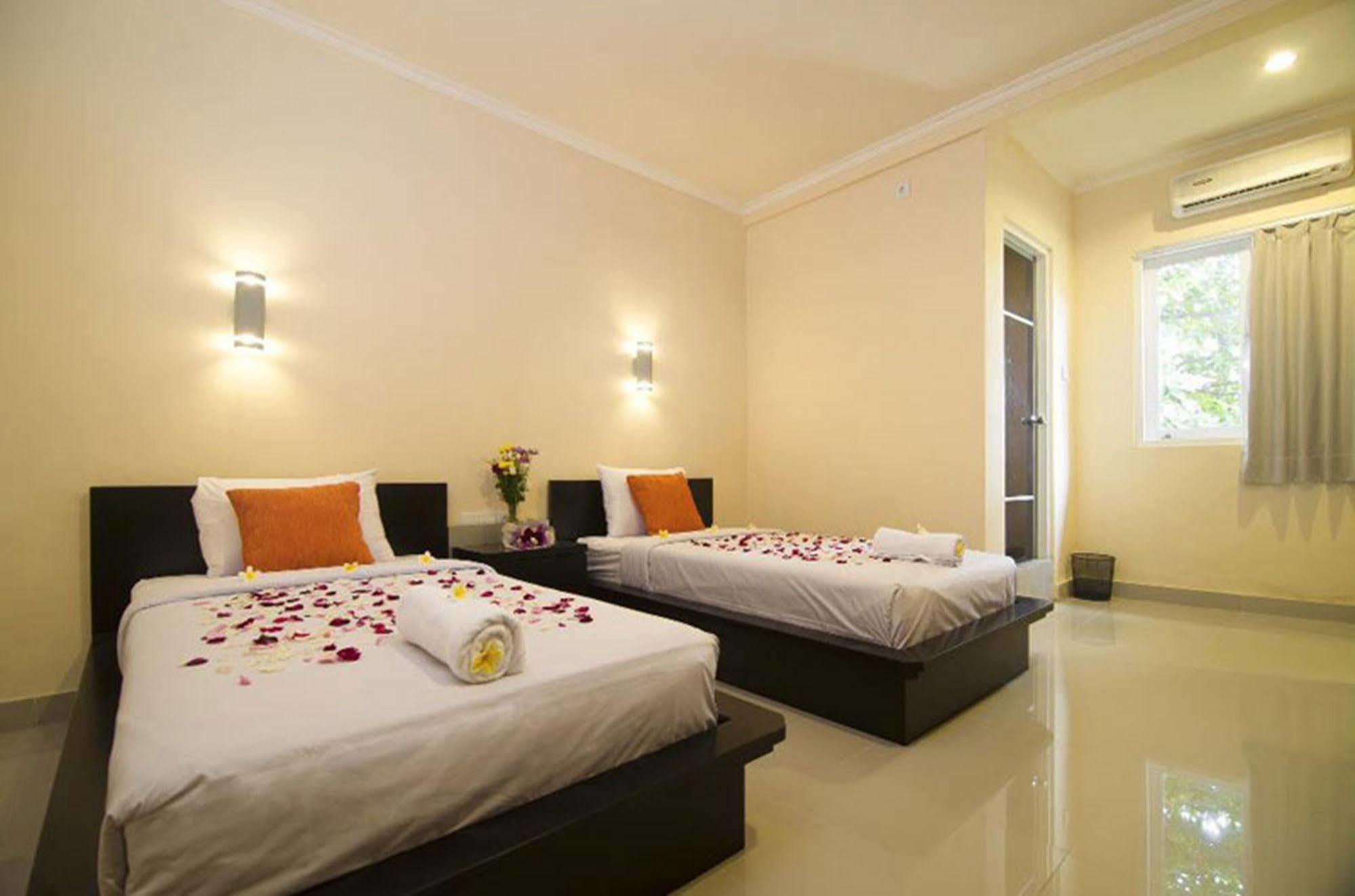 Saimai Residence Kuta Lombok Exterior foto