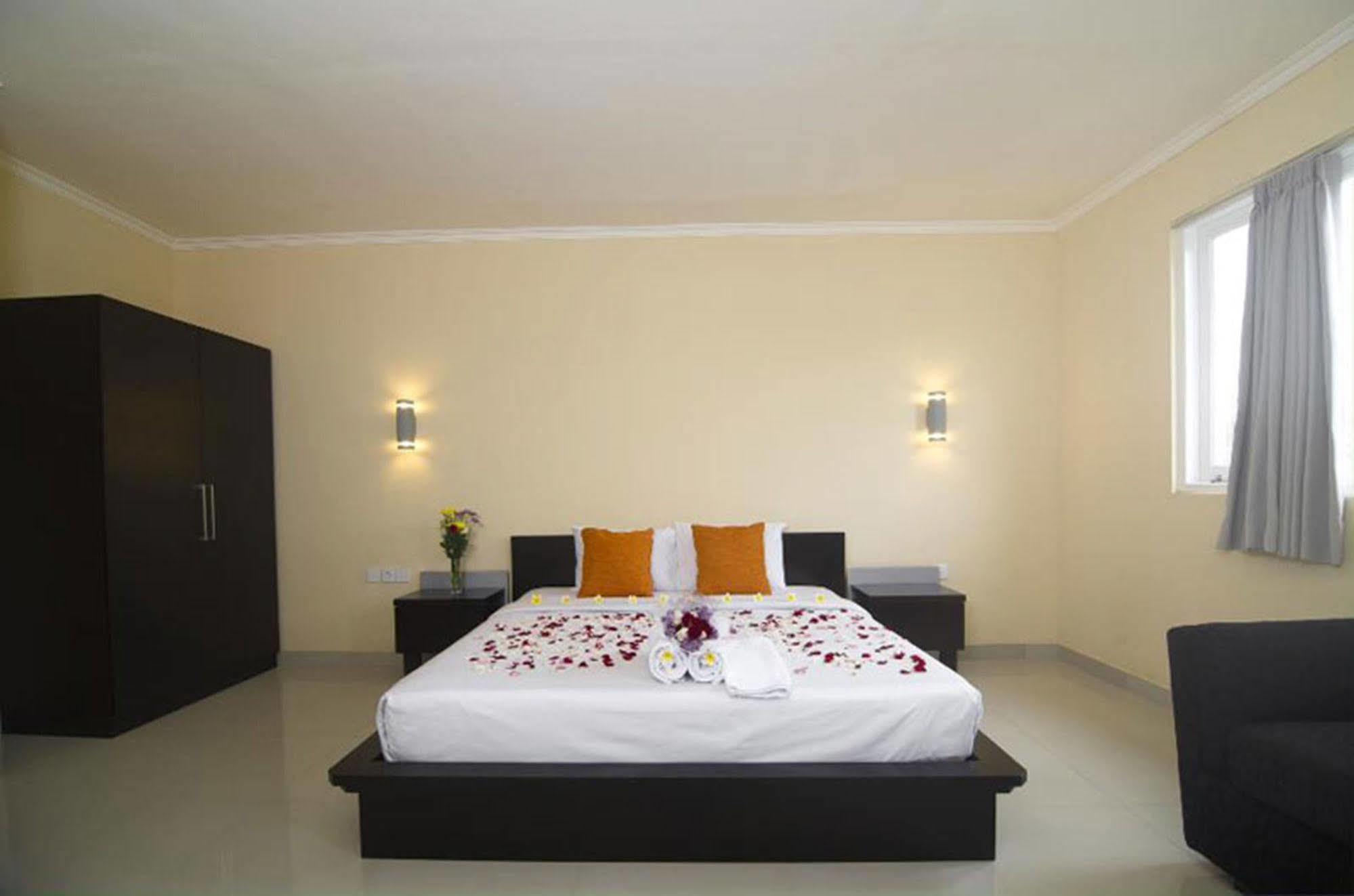 Saimai Residence Kuta Lombok Exterior foto